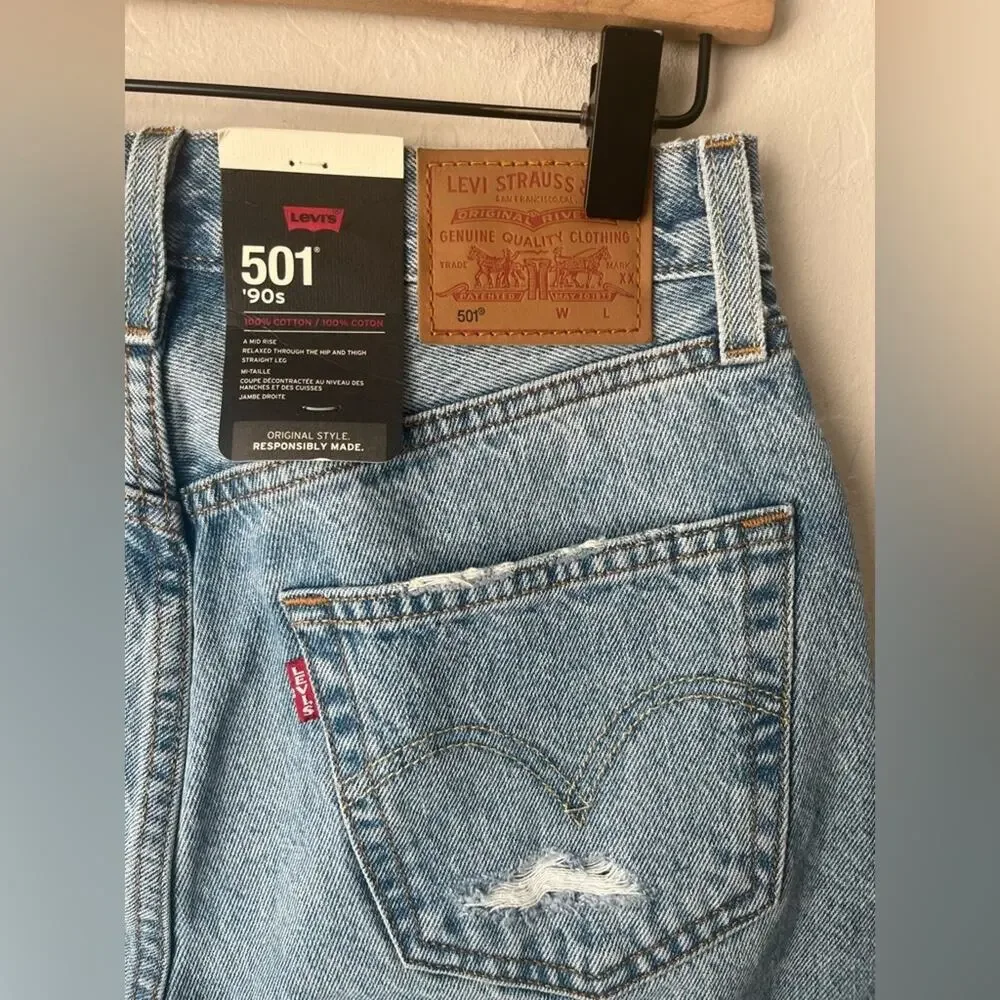 NWT Levi’s 501 90’s jeans light wash 26 - Picture 14 of 14